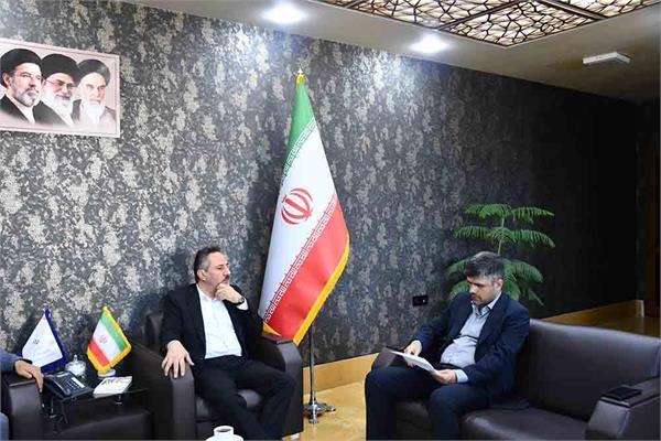 پیگیری تأمین اعتبار پروژه‌های اولویت‌دار حوزه ارتباطات آذربایجان‌غربی