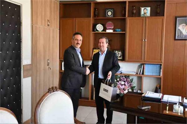 دیدار مدیرکل ارتباطات آذربایجان‌غربی با مدیرکل حوزه استاندار و روابط عمومی استانداری  و تجلیل از جایگاه روابط عمومی