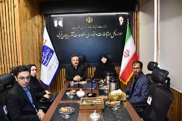 آموزش ورود بانوان روستایی و عشایری آذربایجان‌غربی به بازارهای دیجیتال