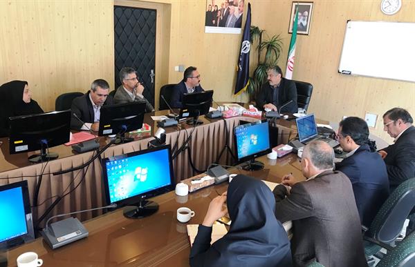 اولویت اصلی ما در سال جاری توسعه زیرساخت های ارتباط روستایی و پوشش جاده ای استان است