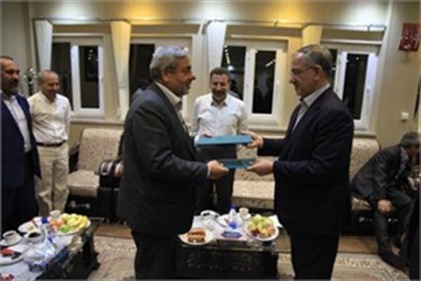 امضای تفاهمنامه همکاری میان استانداری آذربایجان غربی و سازمان فناوری اطلاعات ایران جهت تحقق دولت الکترونیک در استان